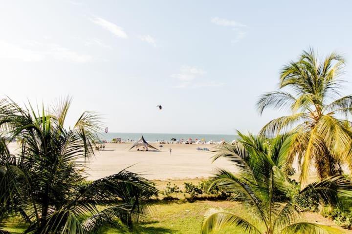 Hermoso Apartamento Con Todas Las Comodidades Acceso Directo A La Playa Morros Epic Sector La Boquilla Cumple Protocolos De Bioseguridad Cartagena  Exterior foto
